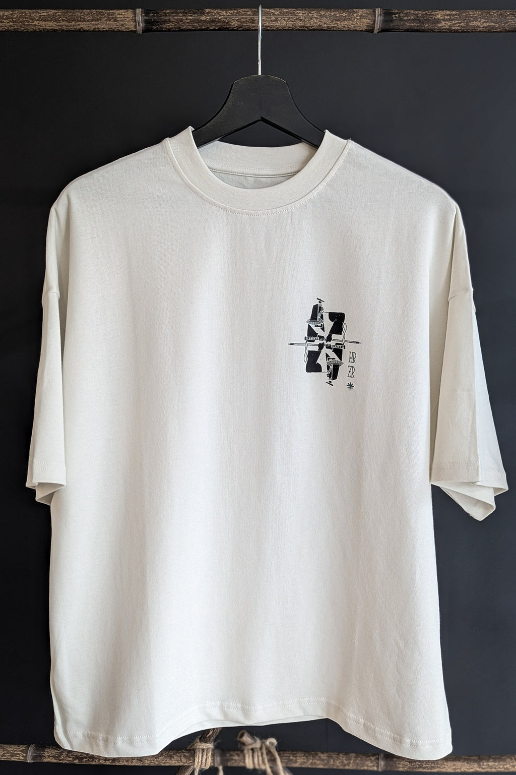 T-shirt ~ ARTZAINA