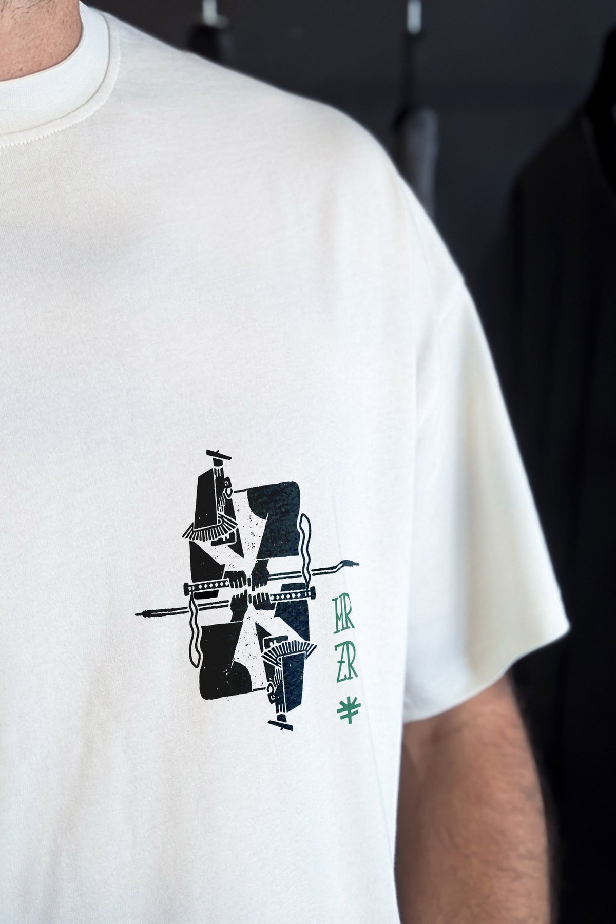 T-shirt ~ ARTZAINA